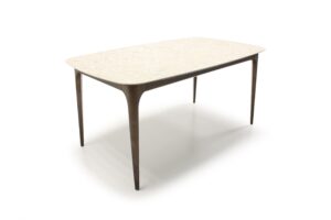 Обеденный стол Play